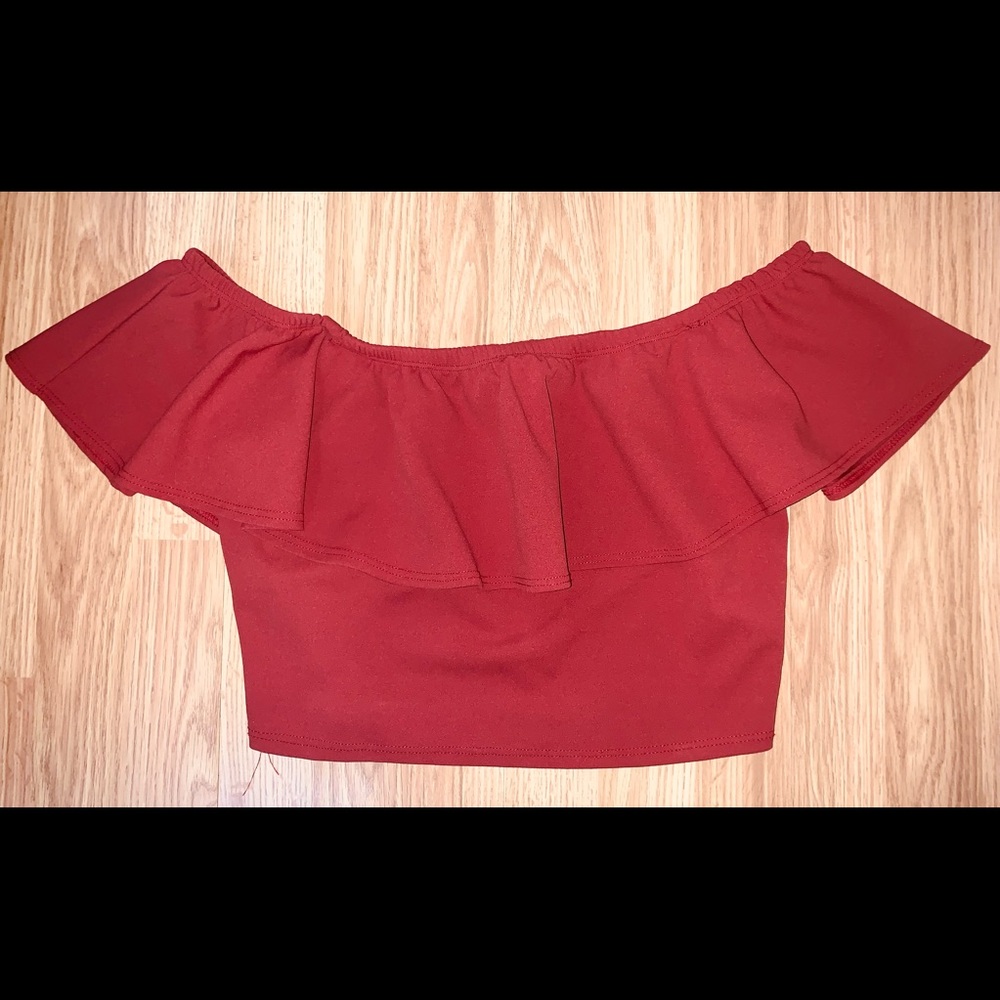Woman’s crop top